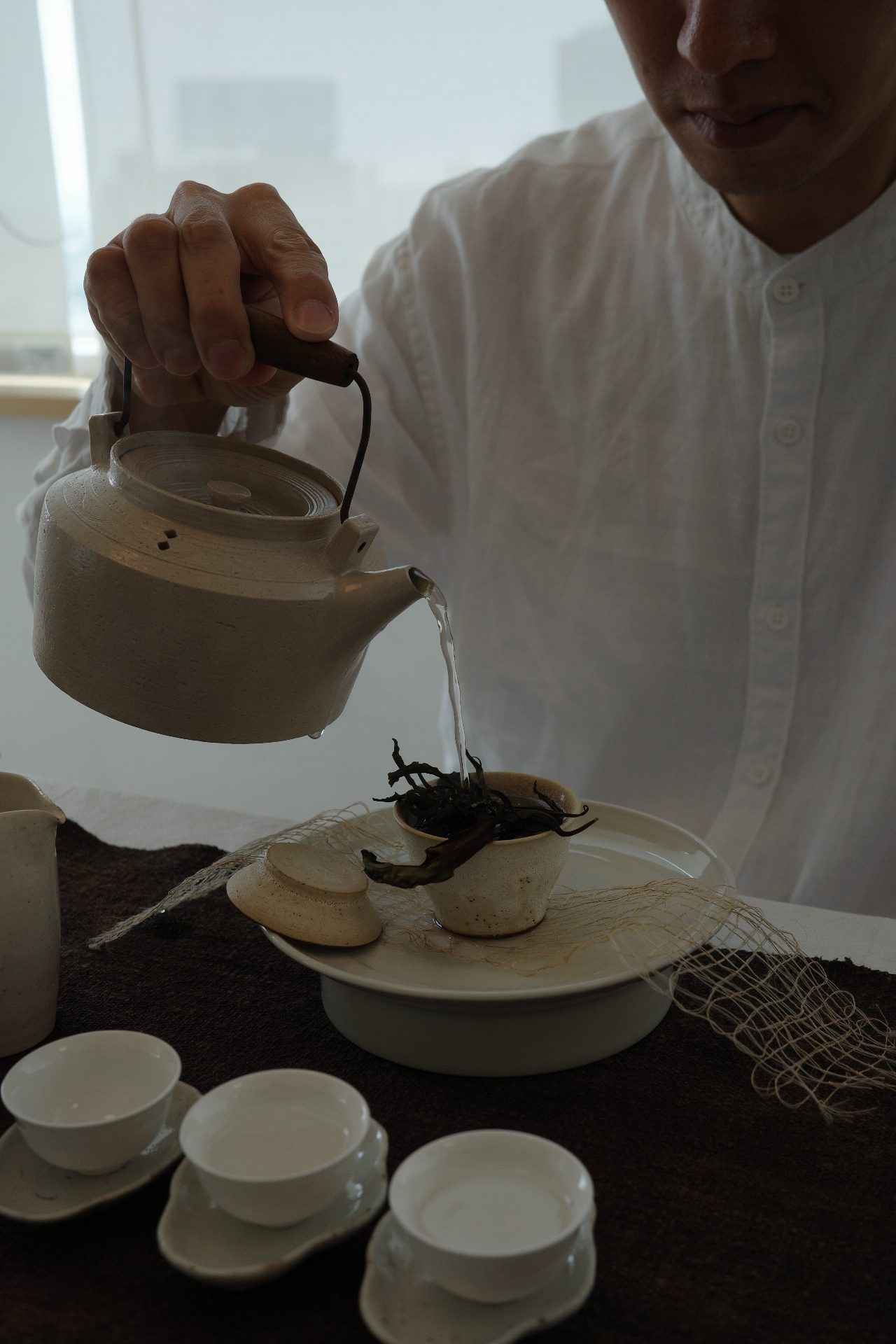 日本人は白茶を好むとのこと。その他にも高木黄茶、高木白茶、高木紅茶、定番の紅茶の5種類。
